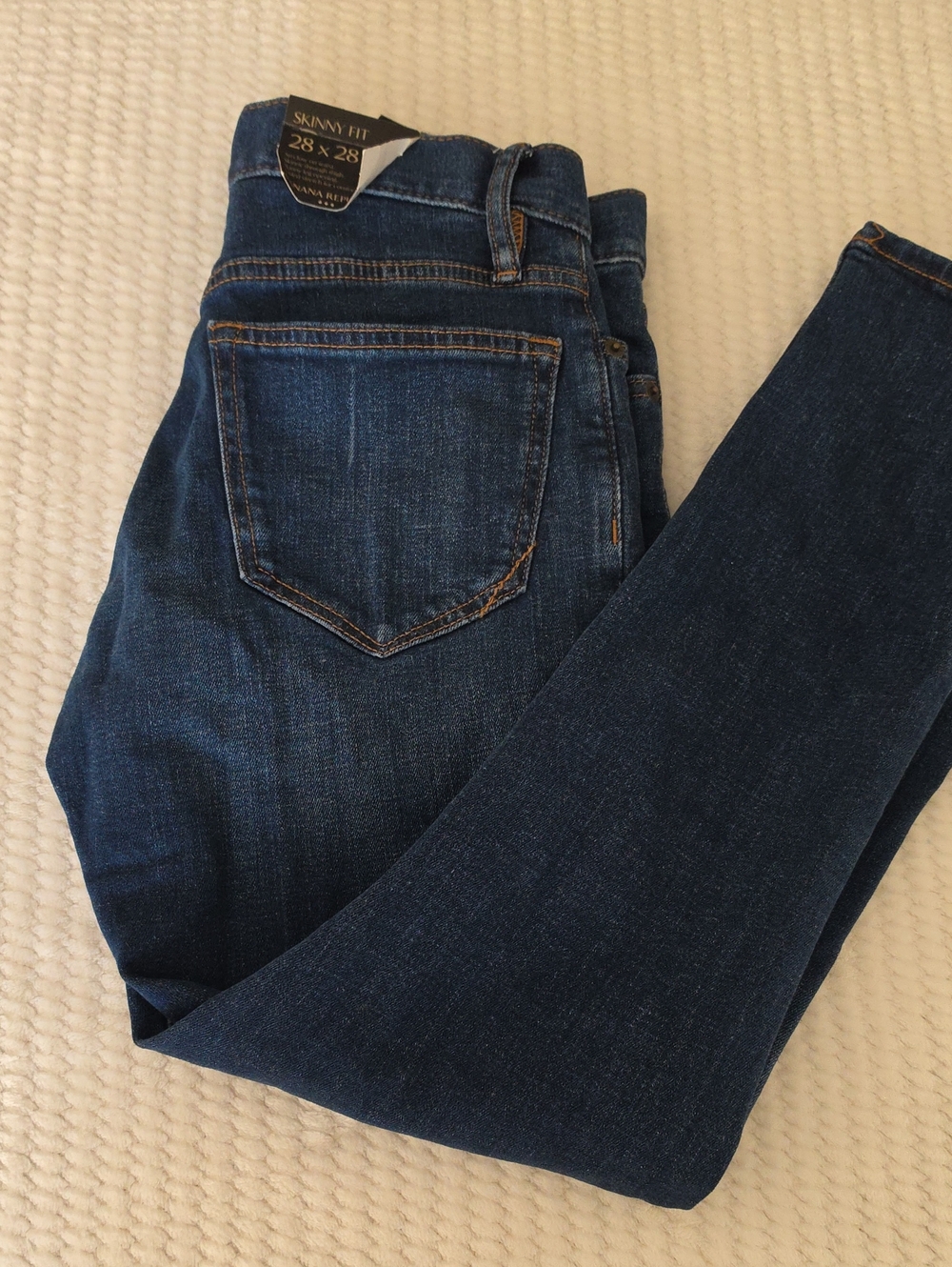 Banana Republic Skinny Fit  Skinny Fit Dark Blue Jeans Brand New
